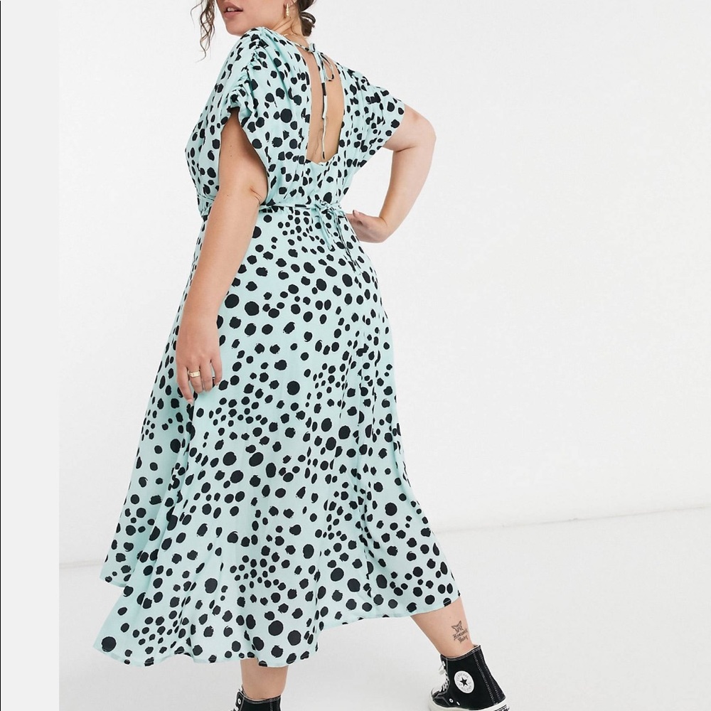 Lost Ink Plus Midi Dress With Shirred Bodice in Polka Dot Print (ASOS) US14 UK18